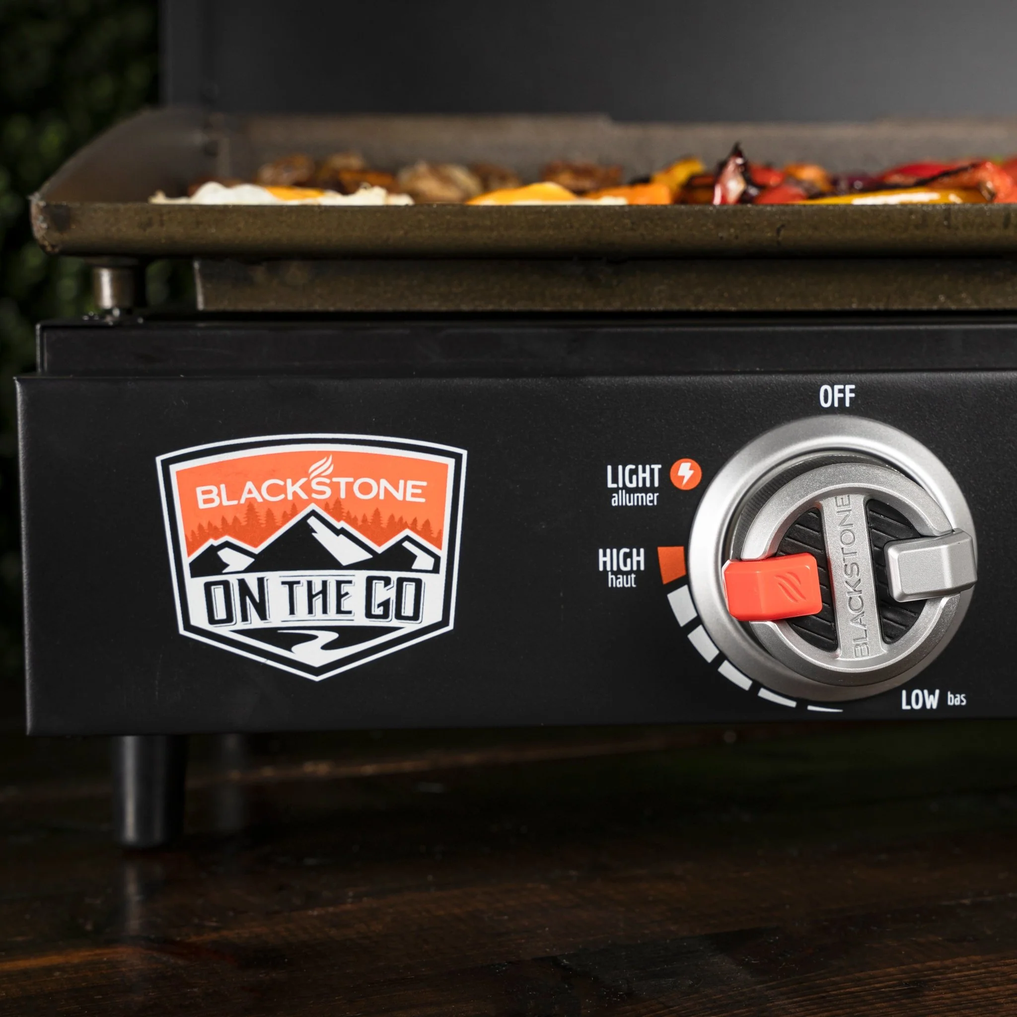 17" Griddle W/Carry Bag 7 17" Griddle W/Carry Bag