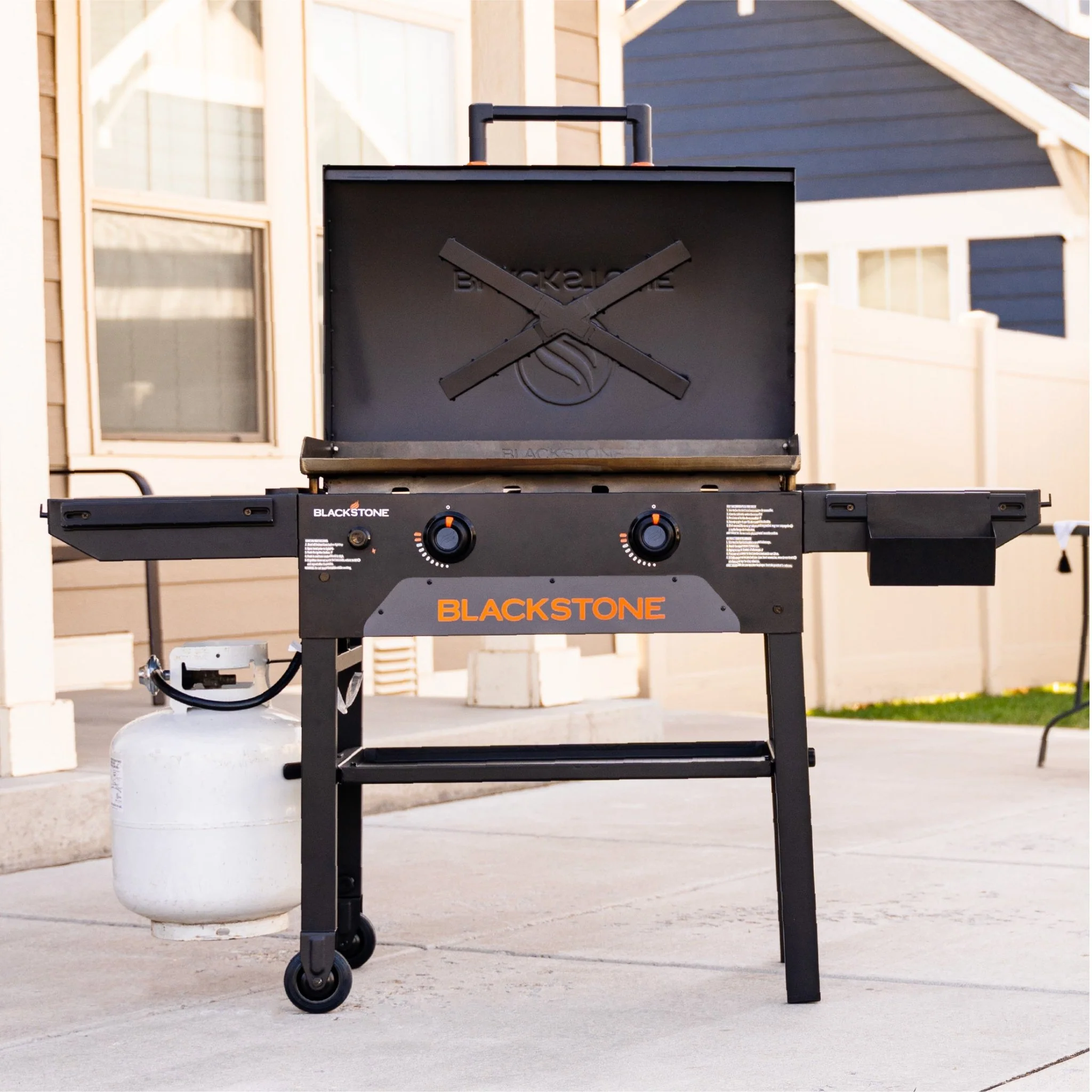 28" Griddle with Hood 9 28" Griddle with Hood