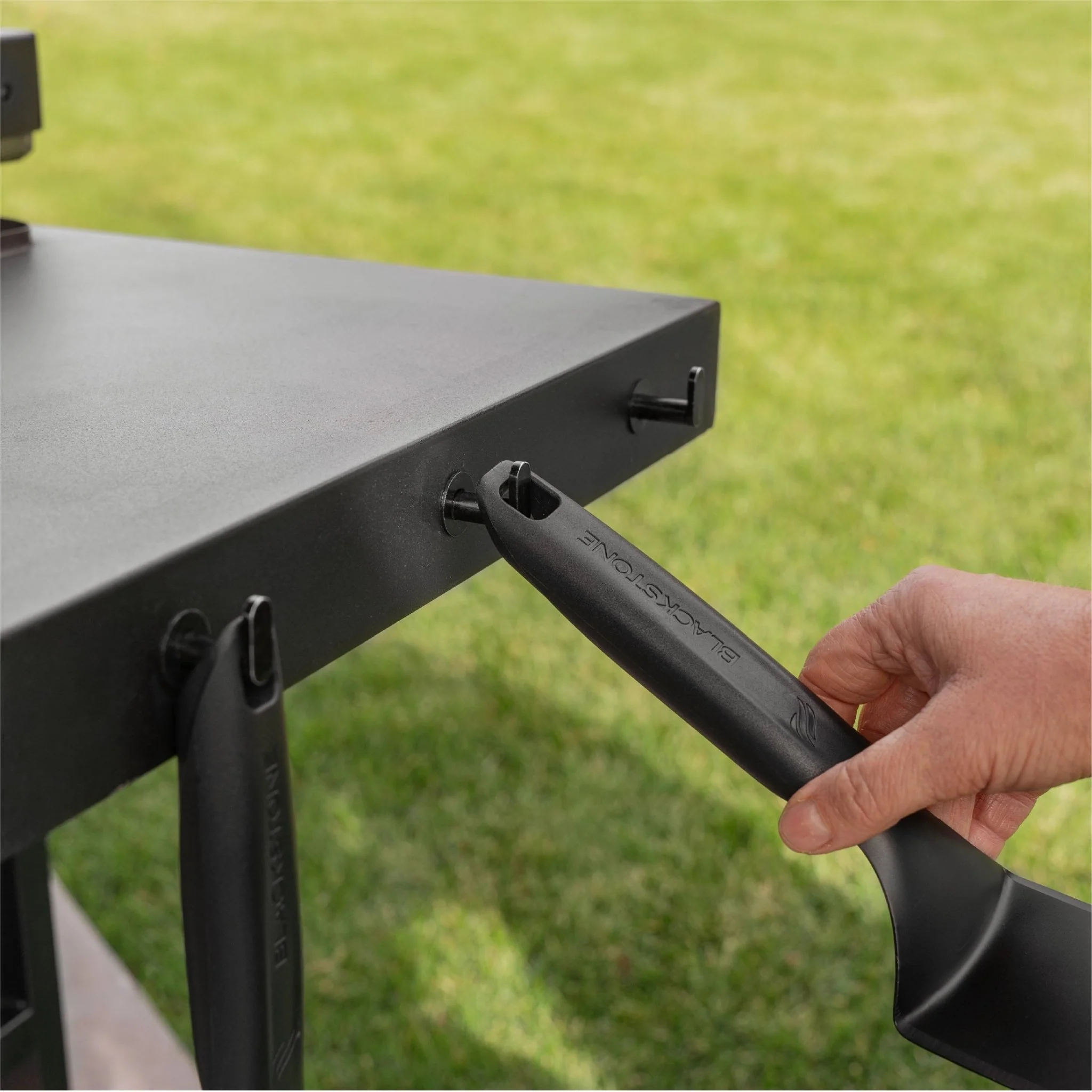 Exclusive - 28" Griddle with Hard Cover Bundle 6 Exclusive - 28" Griddle with Hard Cover Bundle