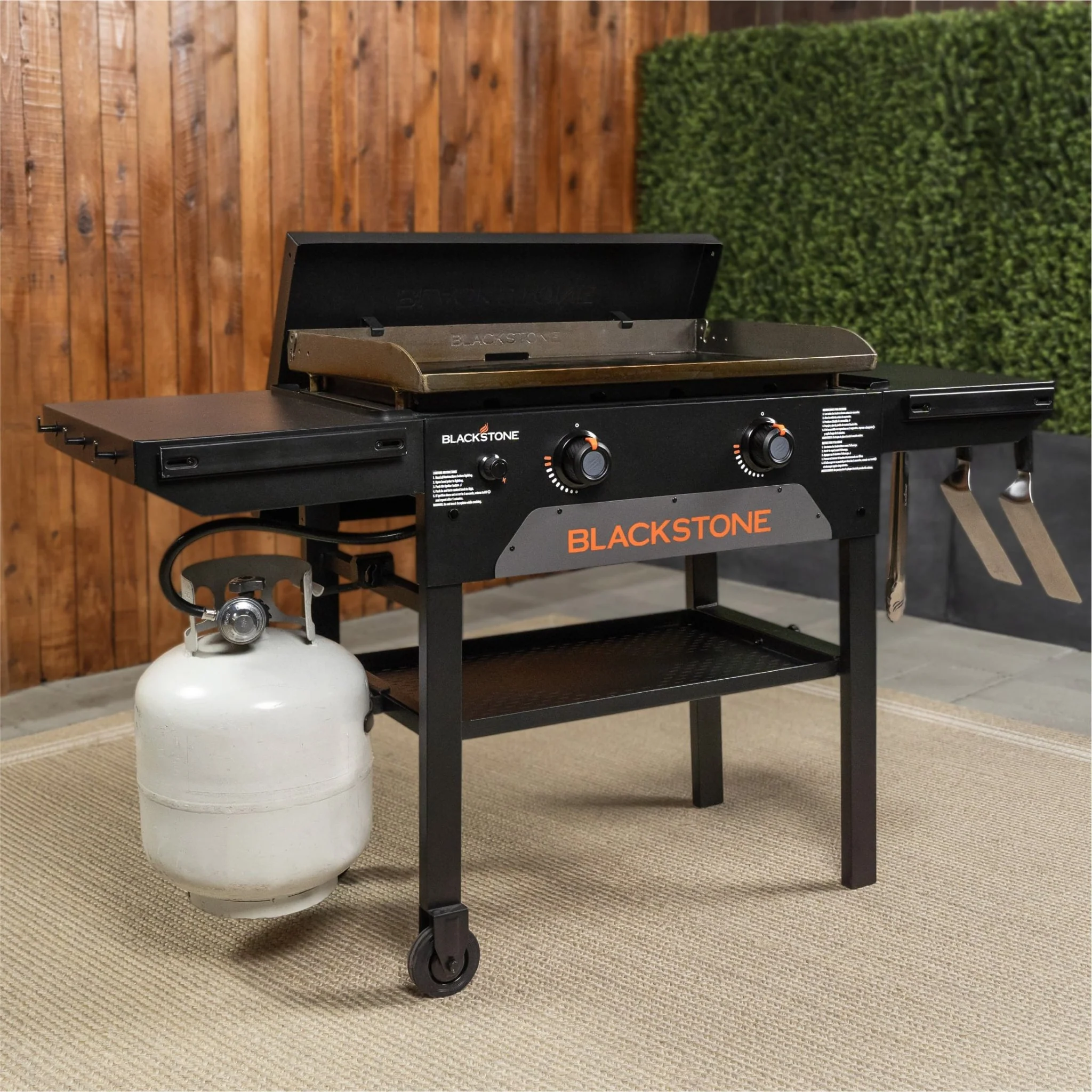 28" Omnivore Griddle with Hard Cover 3 28" Omnivore Griddle with Hard Cover