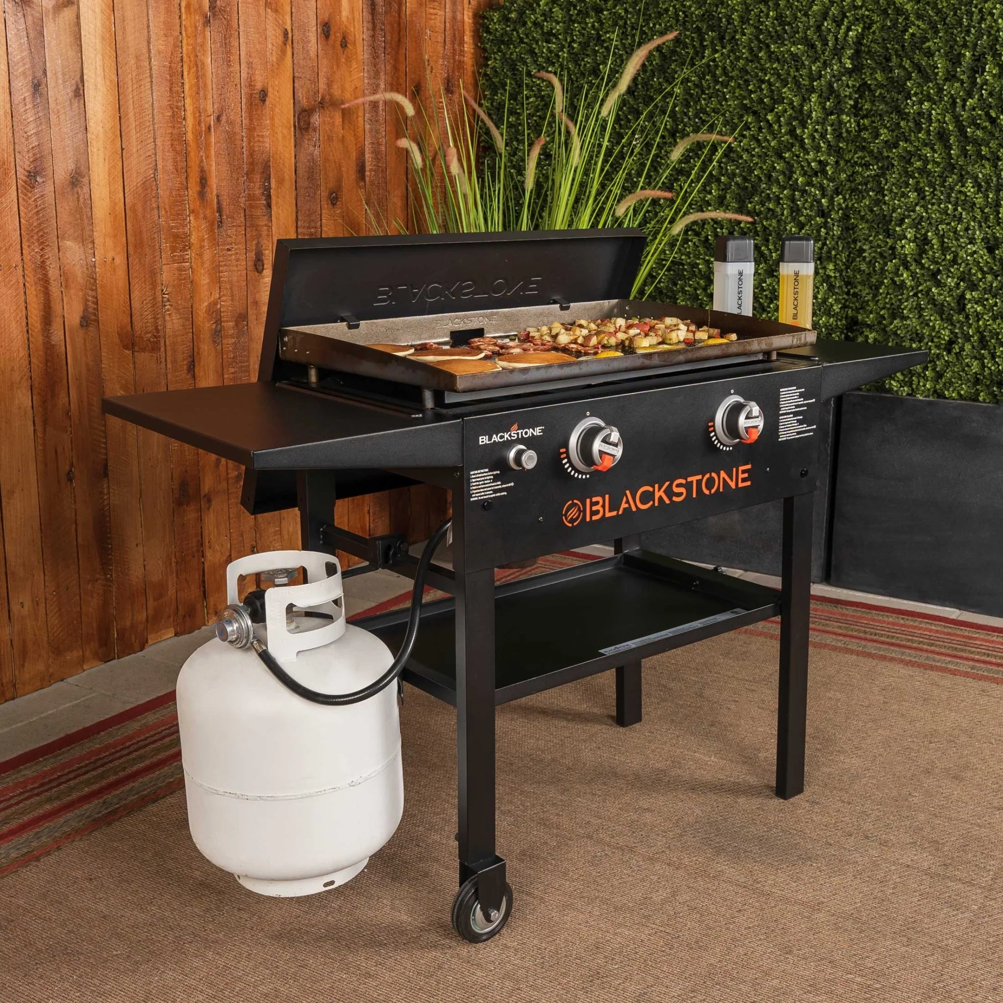 28" Griddle with Hard Cover 11 28" Griddle with Hard Cover