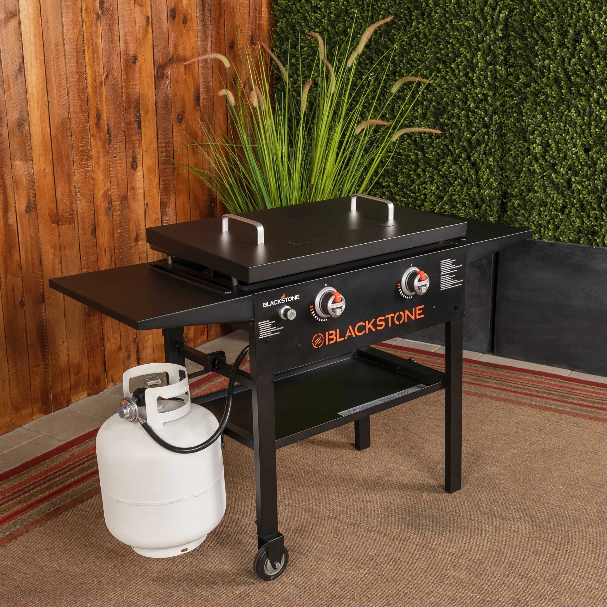 28" Griddle with Hard Cover 5 28" Griddle with Hard Cover