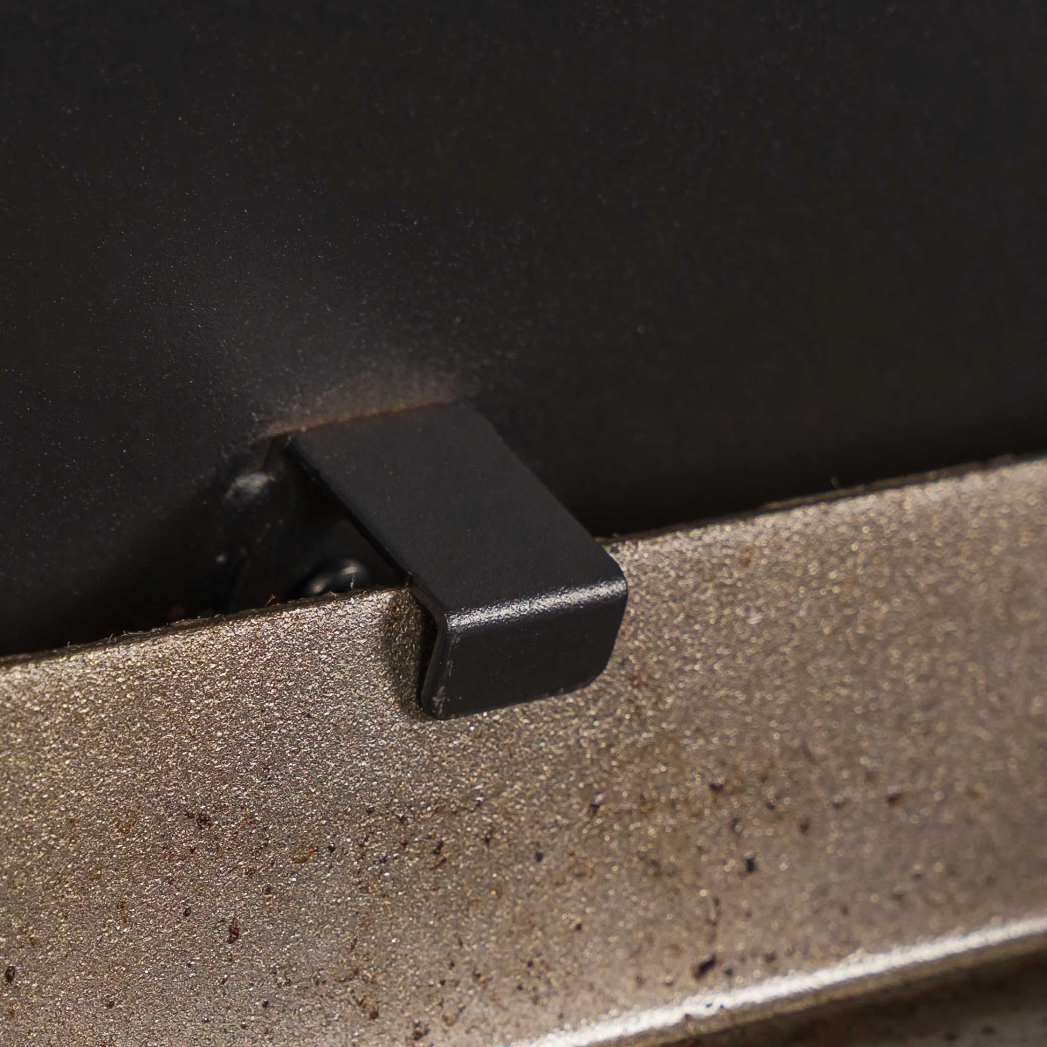 28" Griddle with Hard Cover 6 28" Griddle with Hard Cover
