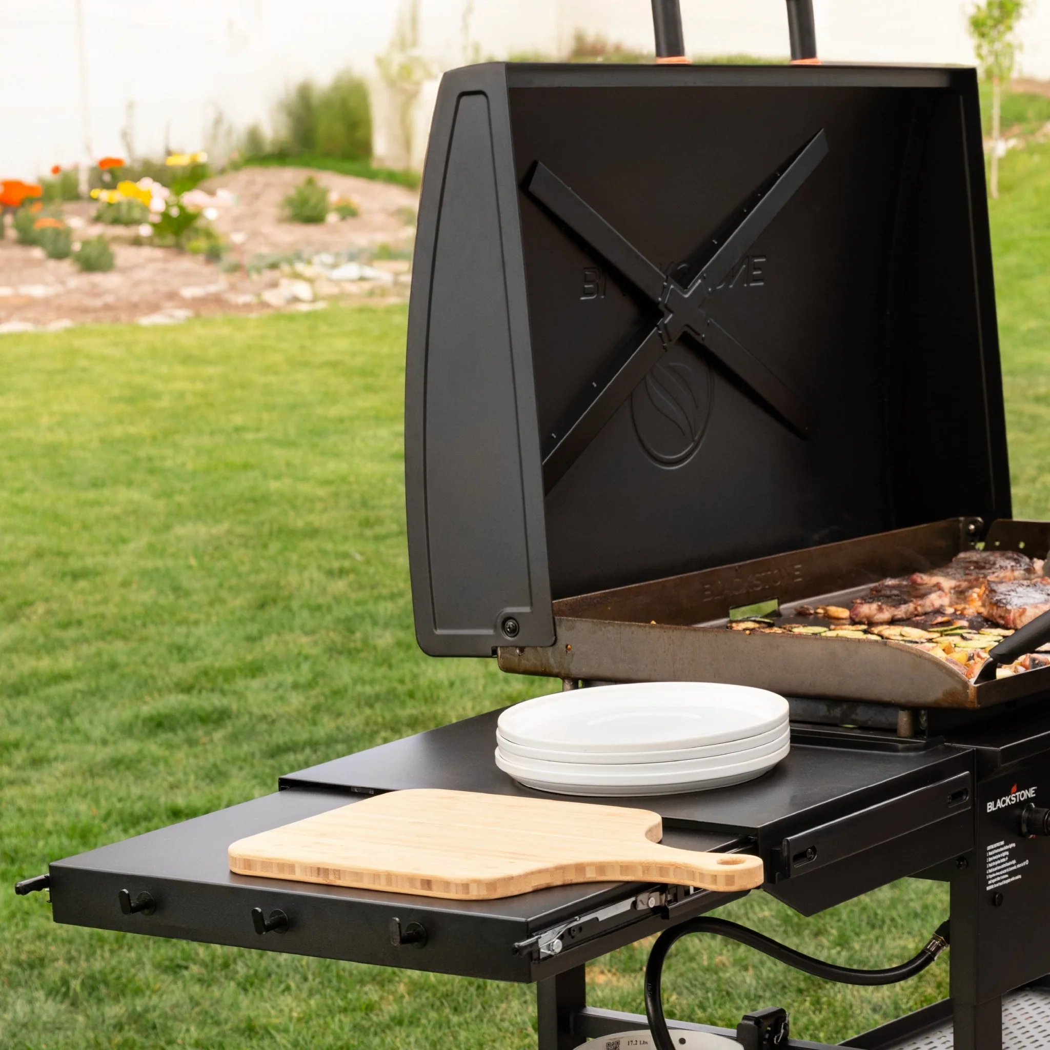 36” Griddle with Hood (Natural Gas) 6 36” Griddle with Hood (Natural Gas)