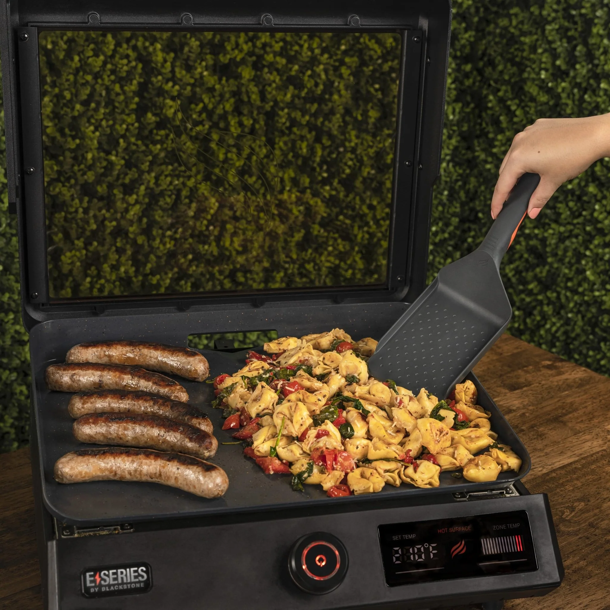 E-Series Griddle Scoop 4 E-Series Griddle Scoop