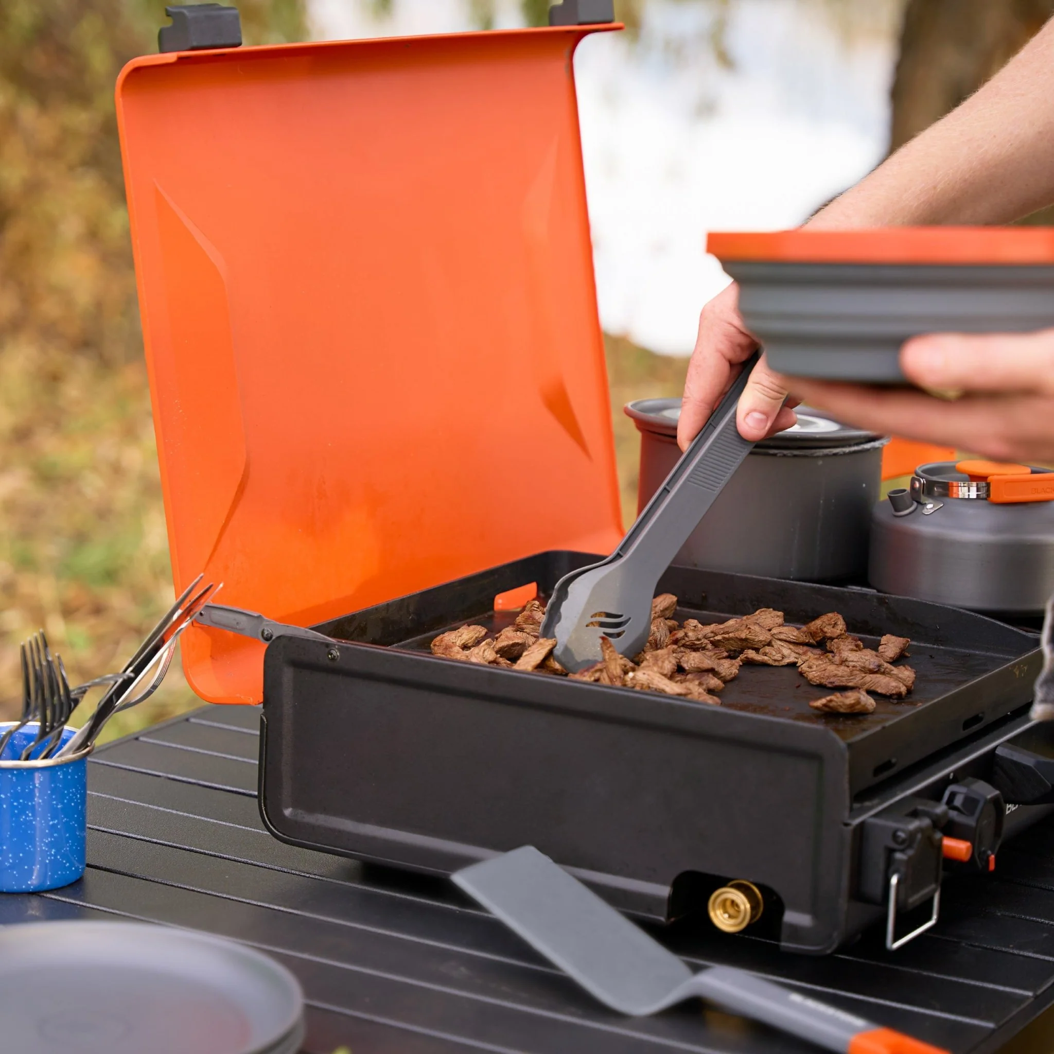 14" Griddle with Side Burner 6 14" Griddle with Side Burner